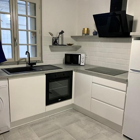 Appartement Les Bleuets - Centre Ville De Saumur Bagian luar foto