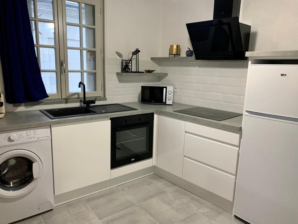 Appartement Les Bleuets - Centre Ville De Saumur Bagian luar foto